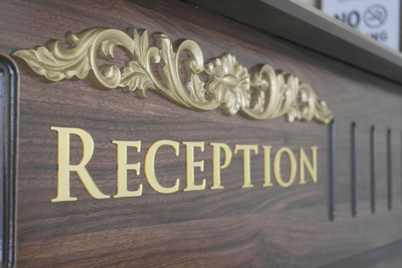 Orient Star Hotel Tashkent Exterior foto